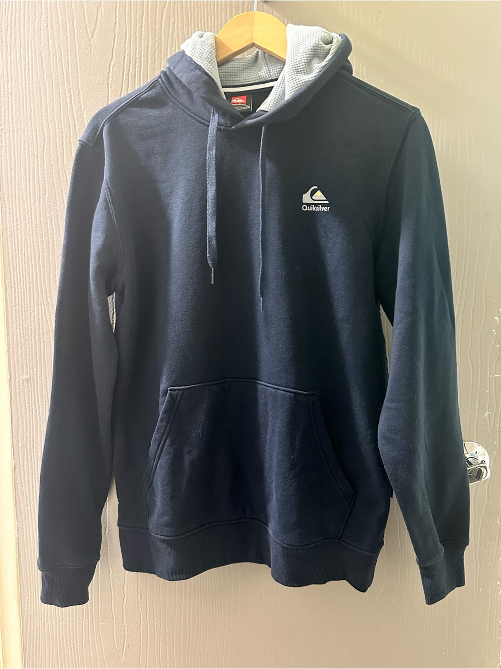 Quiksilver Men's Navy Hooded Pullover with Light Gray Lining